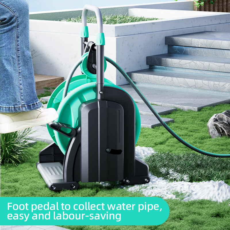 自動巻き取り式ホースリールカート、サンキャストステンレス製、 - Garden Hose Reel Automatic Retractable 30M のレビューと価格